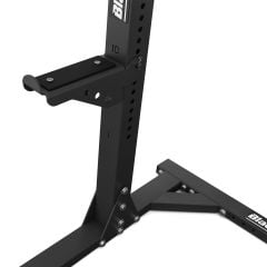 Verstellbare J-Hooks am Blackline Pro Squat Rack zur sicheren Langhantelablage