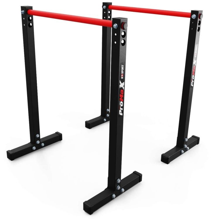Dip-Bar von K-Sport, Vorderansicht mit roter Stange und schwarzem Rahmen