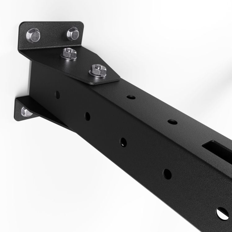 Stabile Wandhalterung und Auslegerarm eines Half Racks aus pulverbeschichtetem Stahl zur sicheren Wandmontage