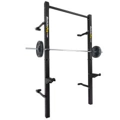 Half Rack mit aufgelegter Langhantel und Gewichten