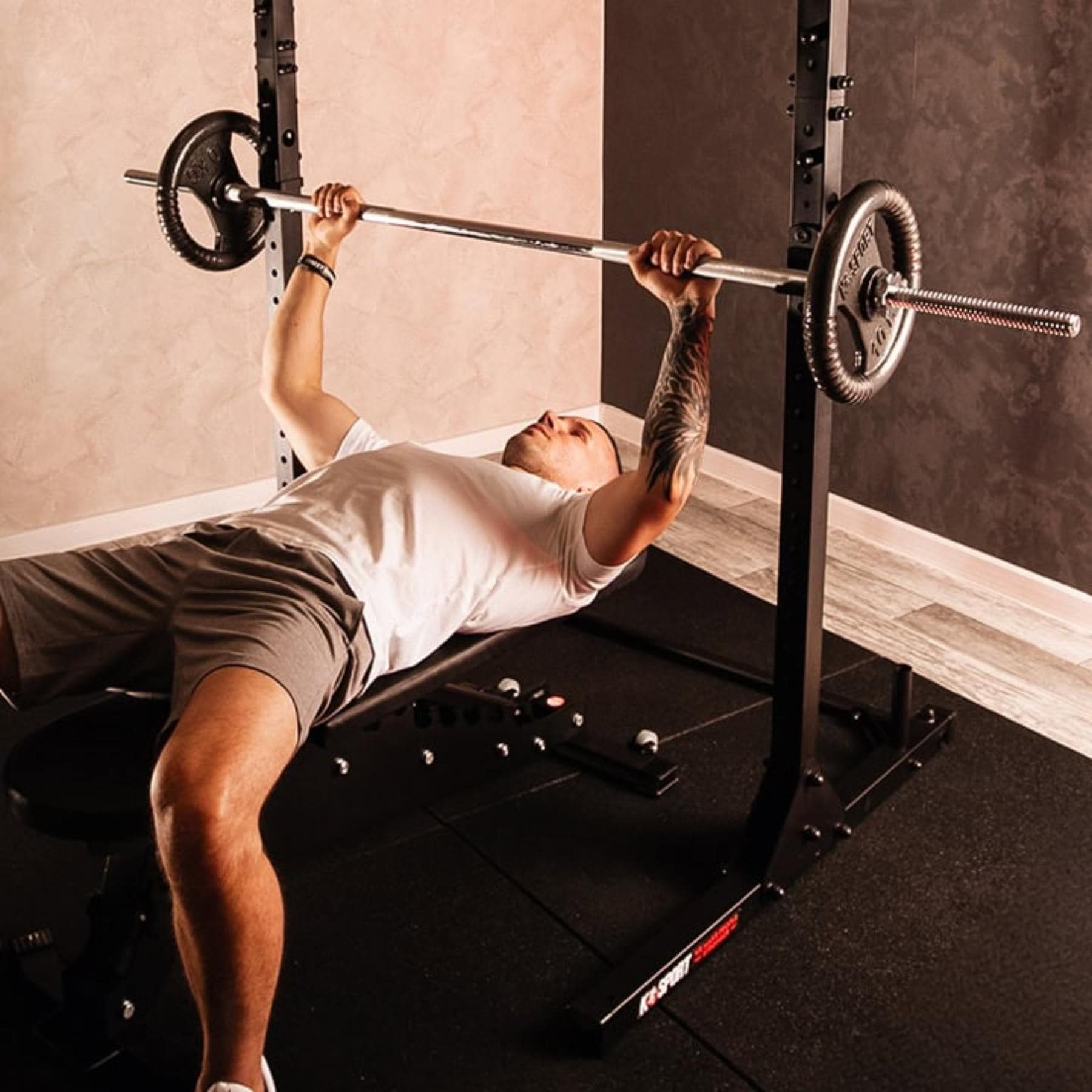 Allenamento su panca piana con bilanciere – allenamento efficace per il petto sulla panca K-Sport