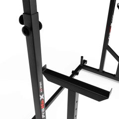 Vista dettagliata dell’appoggio per bilanciere di un rack per squat regolabile in acciaio verniciato a polvere