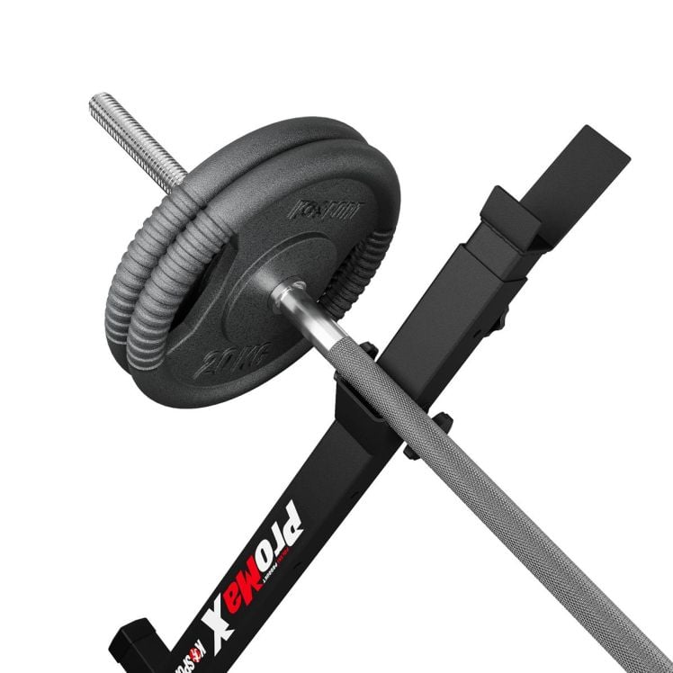 Vue rapprochée du support d'haltères longs avec disque de poids de 20 kg