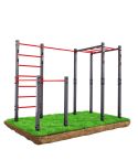 Equipo de Calistenia para exterior con espaldera y escalera horizontal de K-Sport sobre césped
