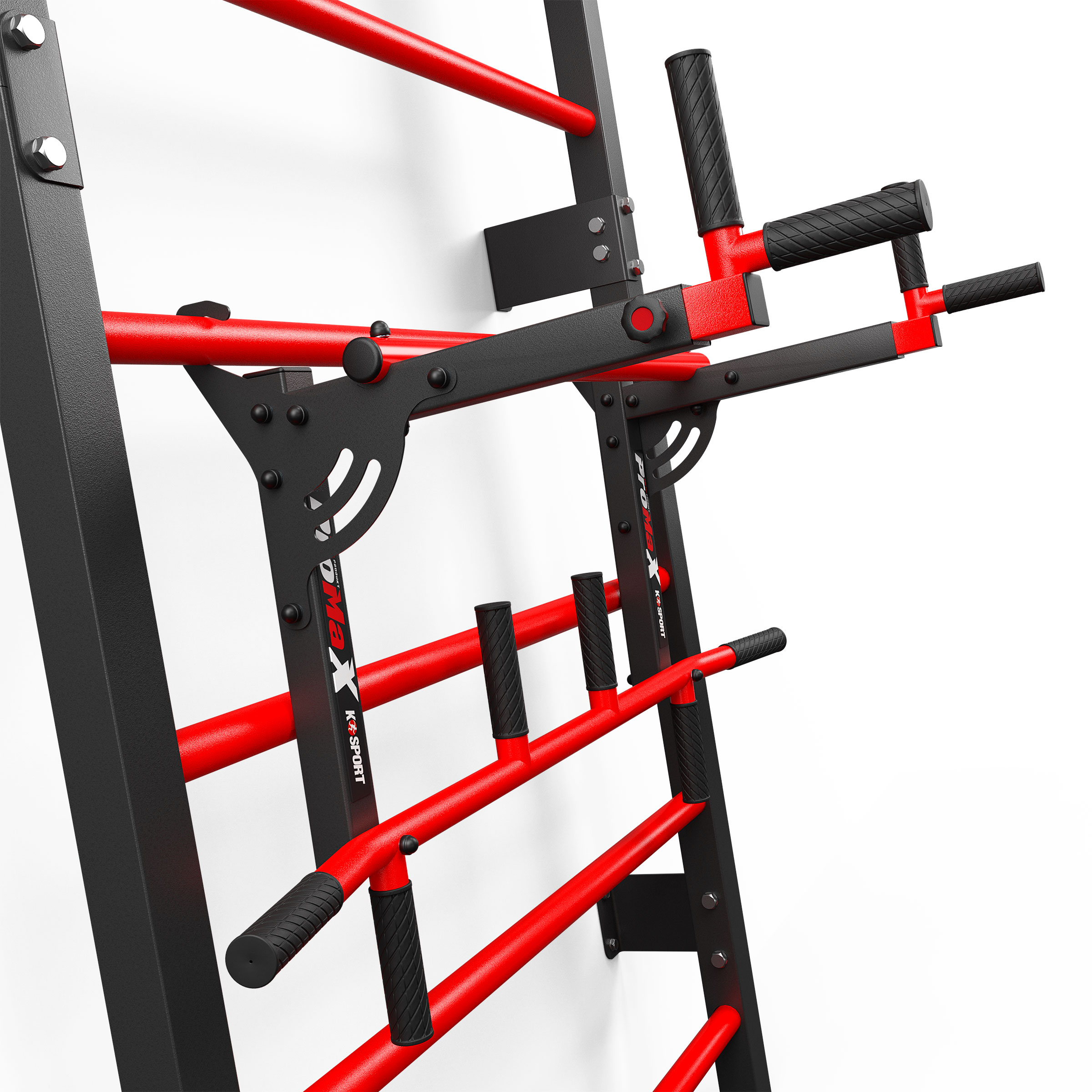 Dip station con maniglie imbottite su una spalliera fitness robusta – vista dettagliata