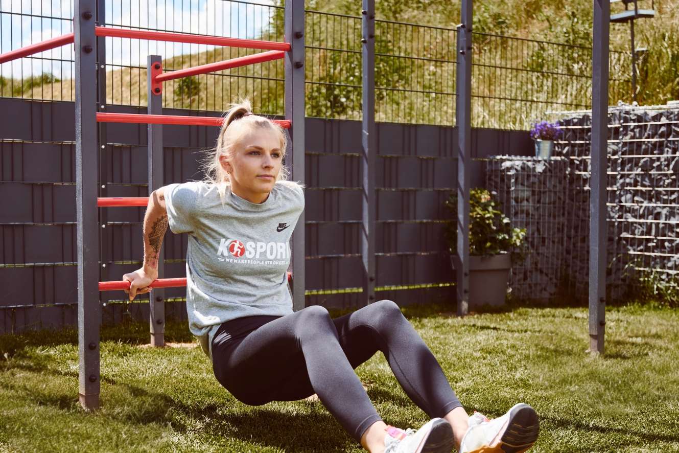 Effectieve oefeningen op de wandrekken: je training voor het hele lichaam